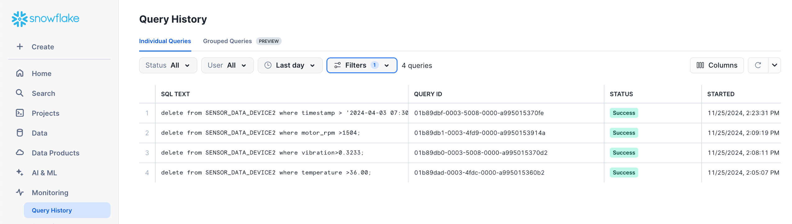 查询按 SQL 文本筛选的历史记录,以显示一系列的四个 DELETE 操作。
